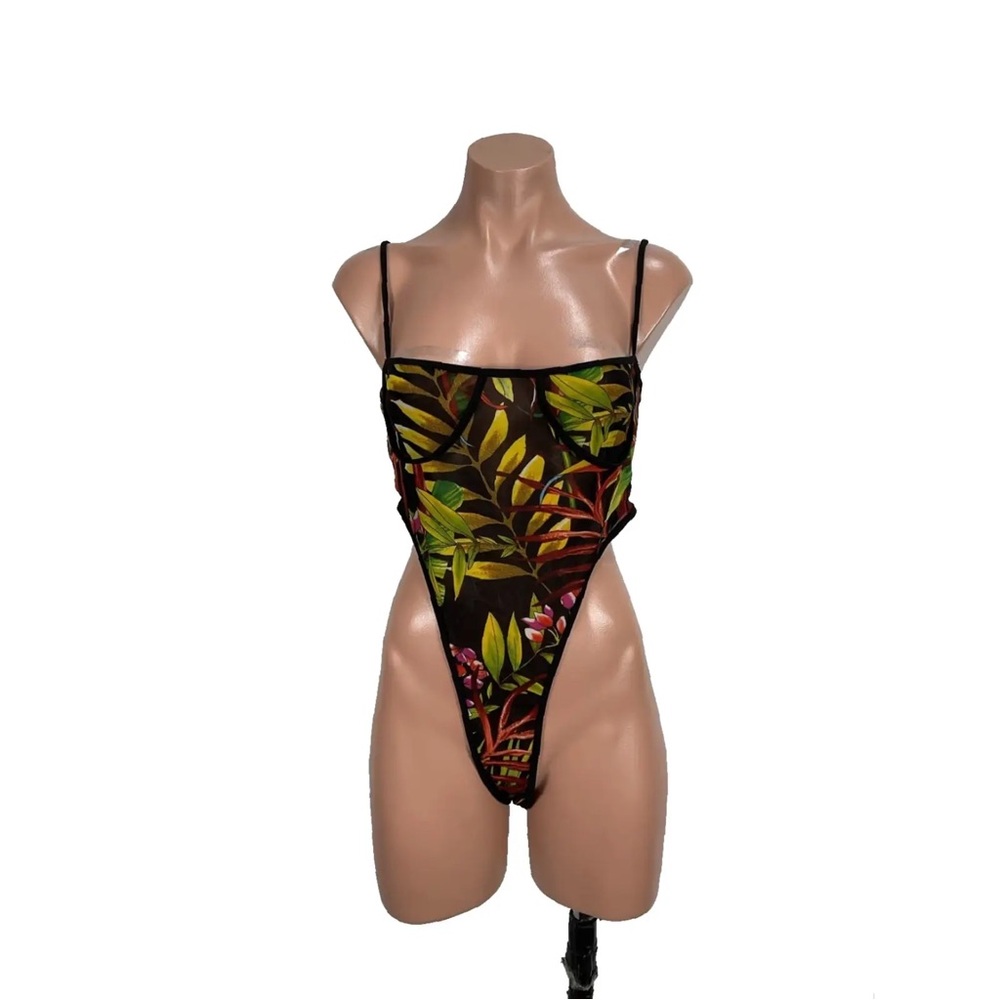 Tropical‎ Leaf Print Women's Swim Coverup
